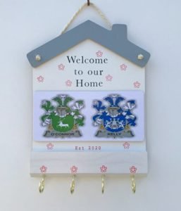 Large Family Crest Keyholder