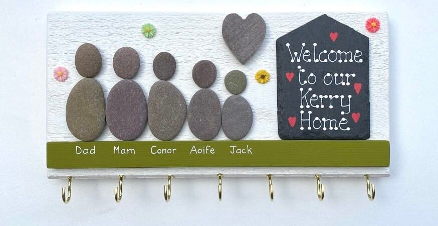 Pebble Family Keyholder